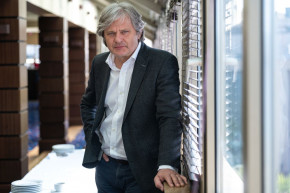 Az SZFE rektora szerint megfontolt, átgondolt és jogszerű volt Karsai György kirúgása