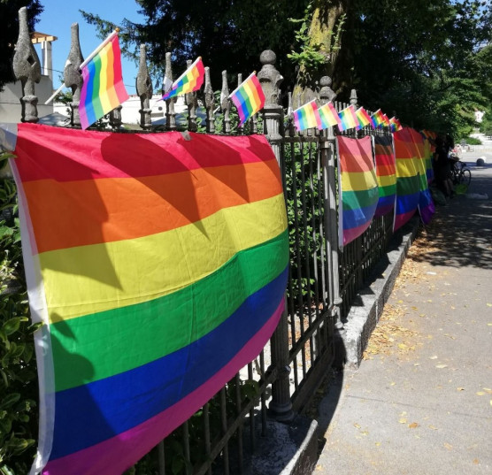 Kedves melegek, tiltsátok be magatokat! - a kormány nyílt levele a Pride-ozóknak Selmeci János jegyzetében