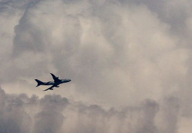 Mások ki-, ők visszatántorogtak Magyarországra