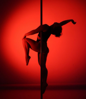 Megjött a válasz, ezért tömték milliókkal a Villányi úti rúdtáncosokat Rogánék 