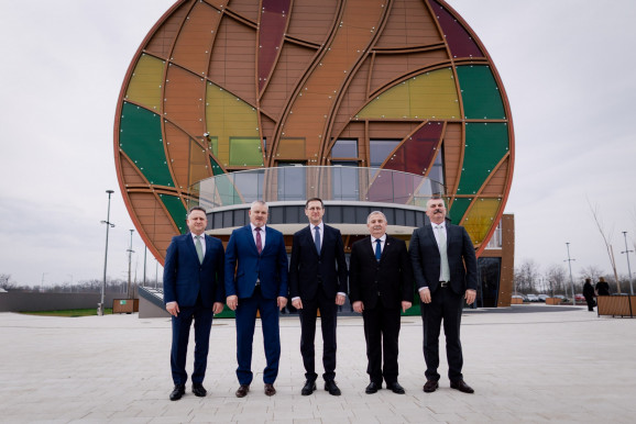 Üresen áll az ötmilliárdos Sámándob - a látványberuházás még a 24 milliós rezsit sem termeli ki