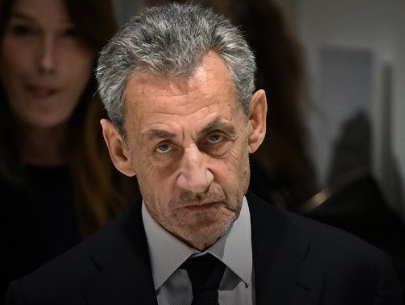 Sarkozyt kiengedték a börtönből