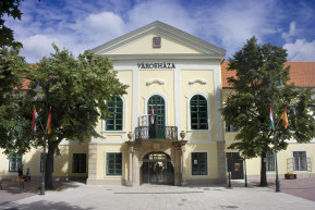 Erkölcsi bizonyítvány, középfokú végzettség és magyartudás is kell a Sátoraljaújhelyre költözéshez