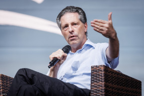 Schiffer: Vicces szuverenitásvédelemről beszélni, amikor egy ország a vízkészletének elherdálására törekszik