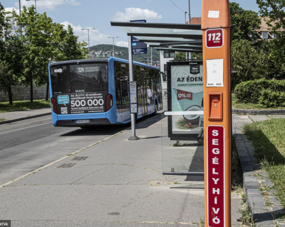 65 ezres bírságot kapott a polgár, aki azért hívogatta a 112-t, mert kellemesnek találta az ügyeletes hangját (hangfelvétellel)