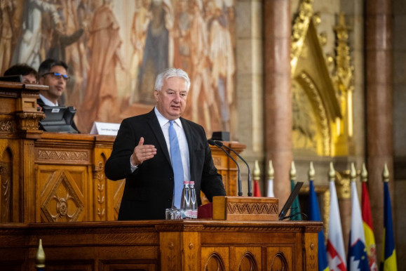 Semjén: Balog Zoltán személyes barátom, eszem ágában sincs megtagadni