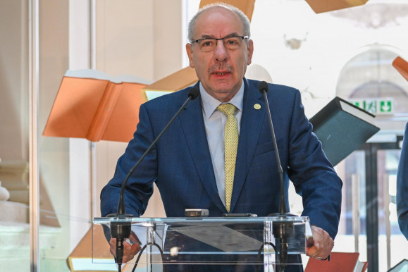 Bárándy általánosságban a Sulyok elleni vádról: Ha egy ügyvéd ilyenben részt vett, és kiderült, annak volt fegyelmi következménye