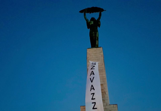 Ez a kérdés - Szénási Sándor jegyzete