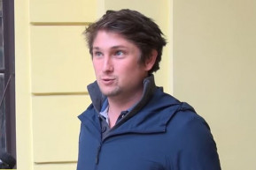 700 milliós megbízást kapott Matolcsy Ádám haverja Matolcsy Ádám apjától