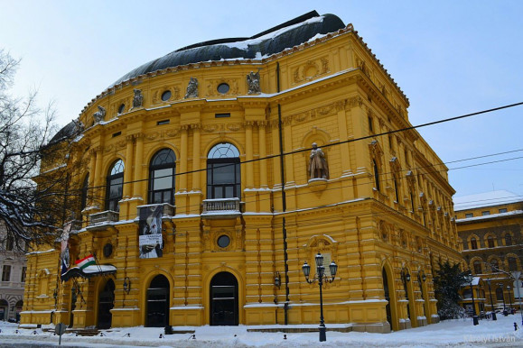 Rezsiválság: a Pick Szegednél próbálnak a Szegedi Nemzeti Színház művészei