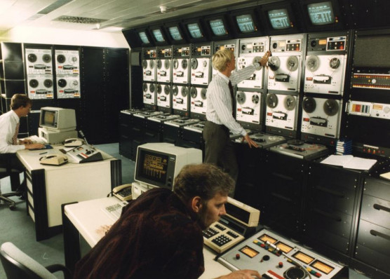 Szabad Európa? Még hallgatni is tilos volt