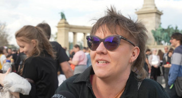 Szerb tüntetők Budapesten: 