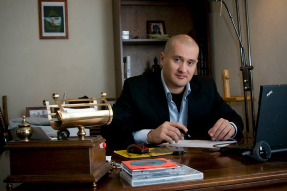 Leigazolta Tarjányi Pétert a DK