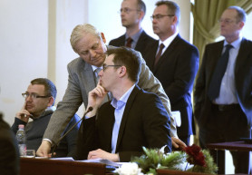 Publicus: Karácsony utolérte Tarlóst