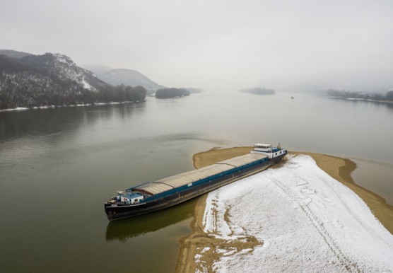 Csökken a hajózás súlya a kereskedelemben, pedig zöld megoldás lenne