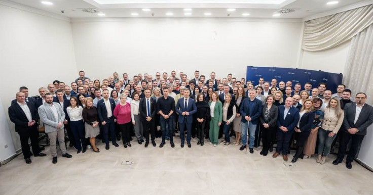 Petíciót indítanak Magyar Péterék a gödi akkugyári ügy miatt