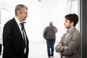 Hadházy máris segítséget kapott, egymilliót átvállal a Kövér-féle büntetésből a Momentum