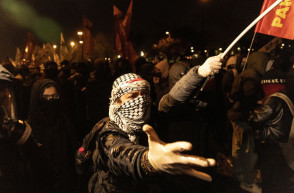 Letatartóztatták az Orbánisztán című könyv svéd szerzőjét Törökországban