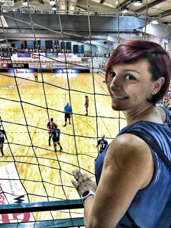 Többet kellene nevetniük a magyar kéziseknek