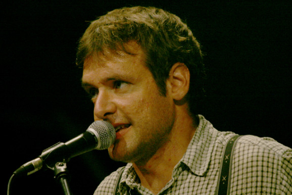 Zenei hosszútávfutó – Tövisházi Ambrus a Basszusban