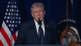 Trump: Az Irán elleni támadás addig folytatódik, amíg minden célt el nem érnek