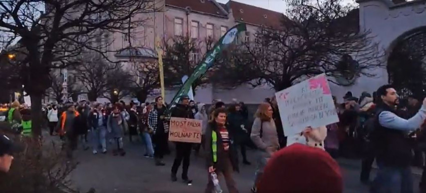 Megérkezett a Tudásmenet a Kölcseyhez