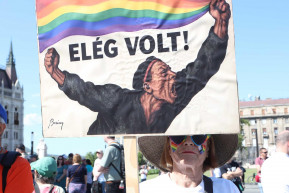 A szabadságunkért jöttünk - Képriport a tegnapi tüntetésről