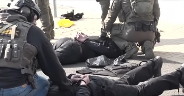 "Az új törvényjavaslat gyakorlatilag nyílt beismerése annak, hogy ezt az összeget jogalap nélkül foglalta le az állam" Kép