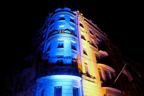 Lovasszobor, vincellérház, nagykövetség