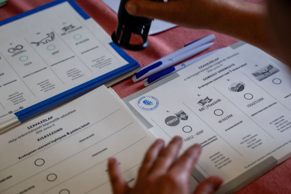 Várhatóan este 8-tól kezdik közölni az önkormányzati választás eredményeit