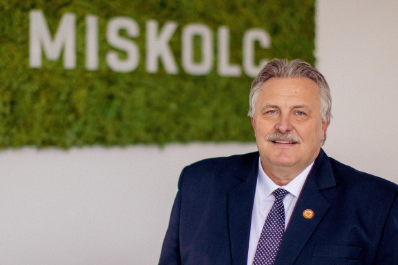 Miskolci polgármester: Sokkoló, hogy a DK jelöltet állítana