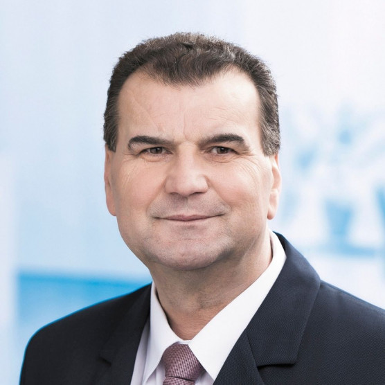 Tizenegy év után cserél a Fidesz, új képviselő-jelöltet indít Zalaegerszegen