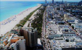 Két lakást vett Balásy Gyula Miami Beachen potom 2,4 milliárdért 