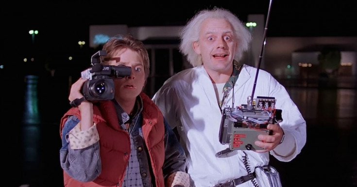 Arató András: Vissza a jövőbe