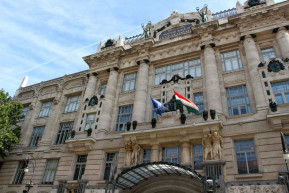 Tiltakozik 171 oktató a Zenekakadémián 